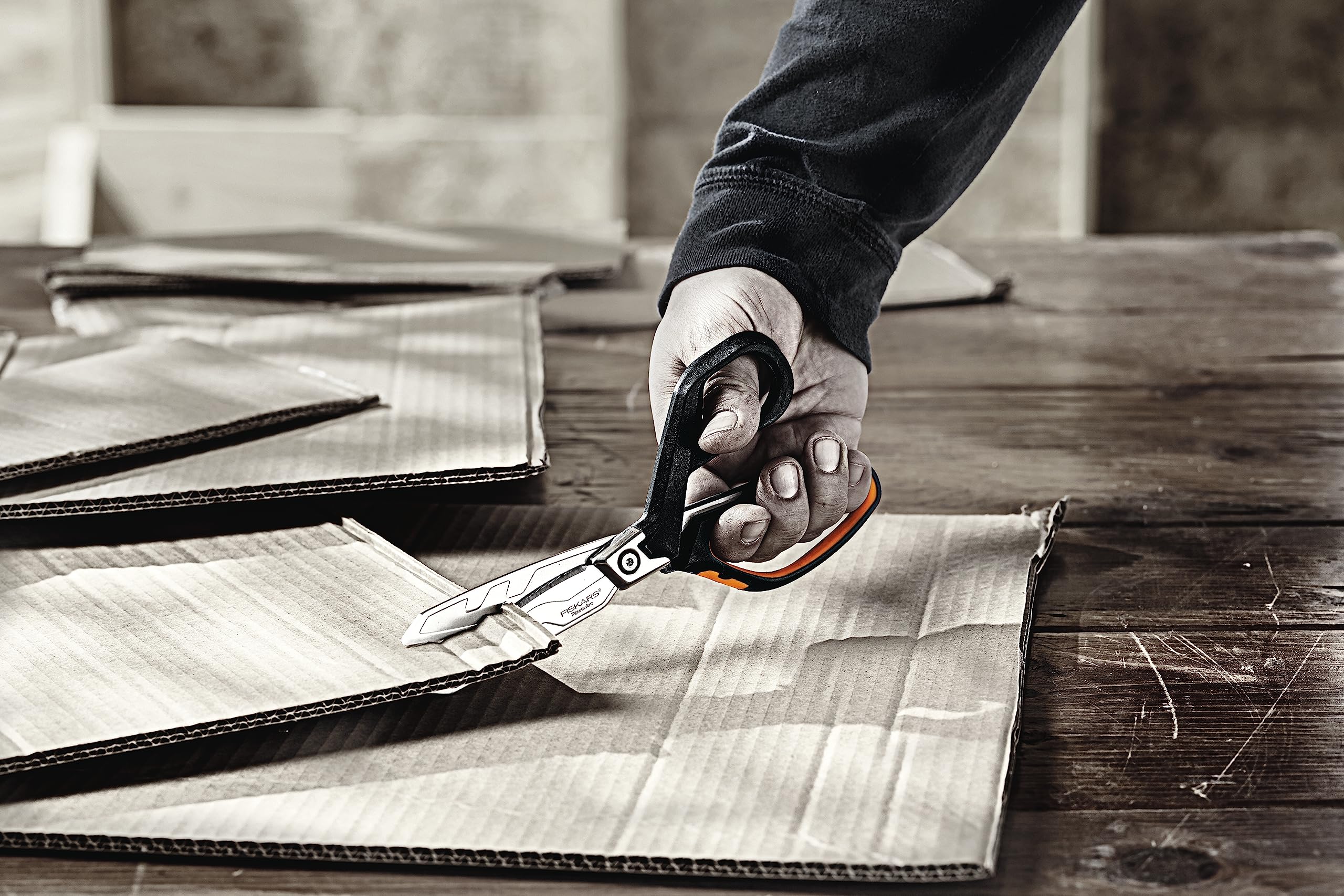 Amazon.com: Fiskars PowerArc Heavy-Duty Scissors, Up to 30% More